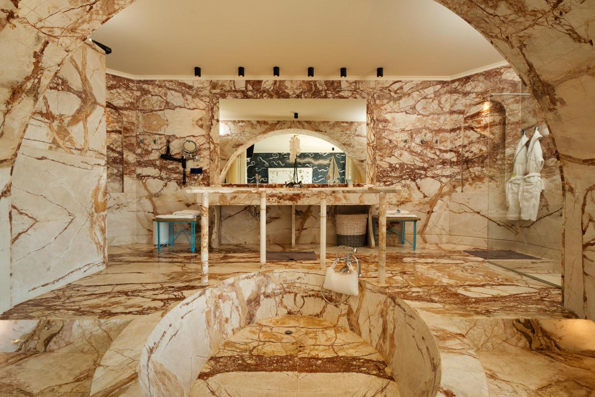 Agalia Luxury Suites Koumpara Luaran gambar